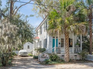 708 New St, Beaufort, SC 29902