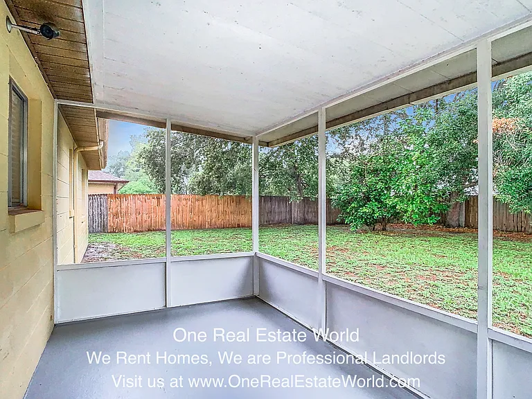 12929 Ohio Woods Ln — Photo 29