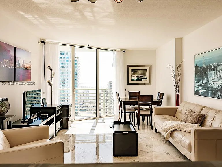 325 Biscayne Blvd #3617 — Photo 3