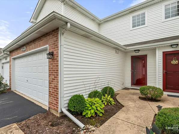 275 Capitol Dr Unit B, Sugar Grove, IL 60554