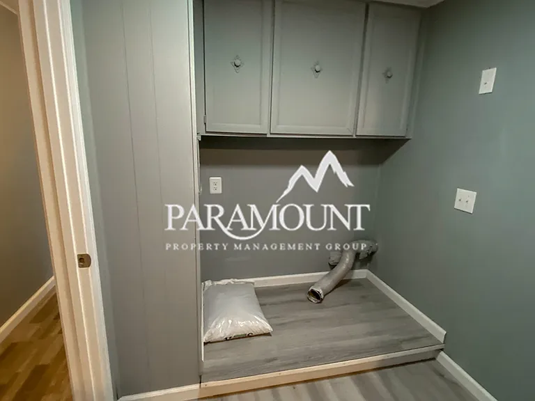 4441 Perry Ave NE — Photo 20