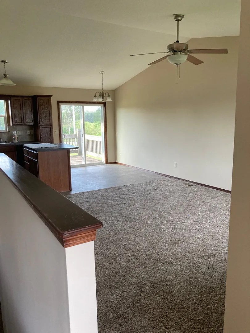 5550 S Meadowview Court — Photo 2
