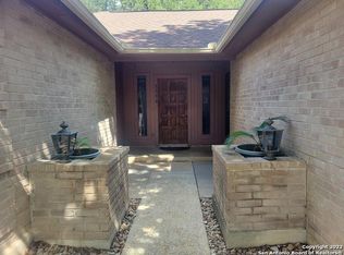 5906 Woodridge Park, San Antonio, TX 78249