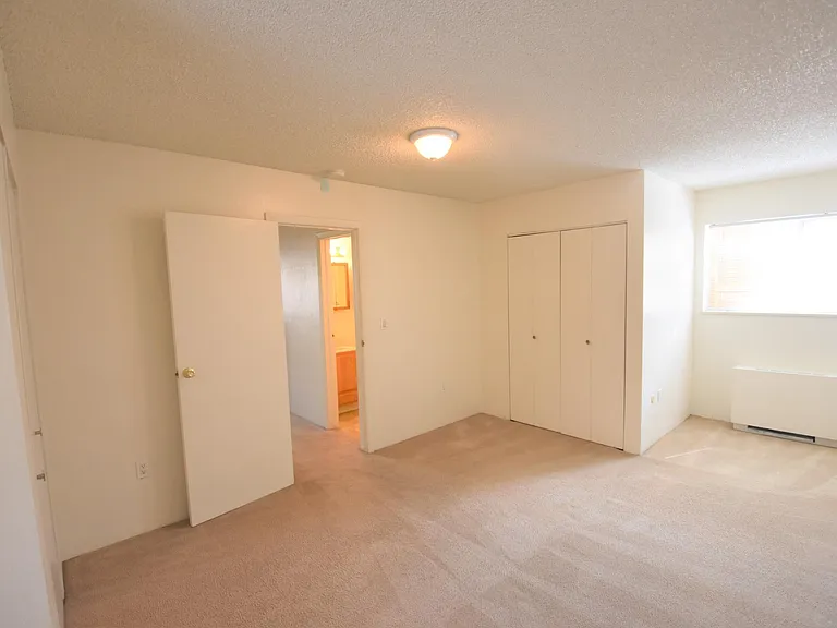 3009 Madison Ave #K218 — Photo 15