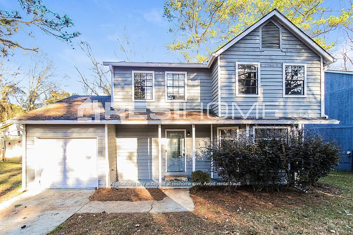 1st image of 915 Mainstreet Lake Dr