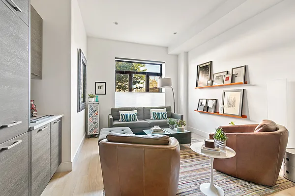 Sold by Compass | media 24