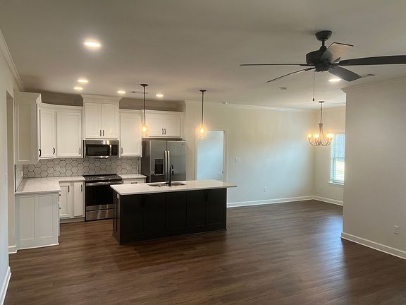 2nd image of 50 Lewis Loop