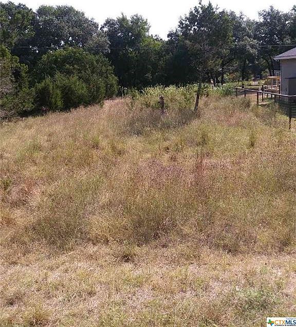 2nd image of 1112 Greenhill Dr
