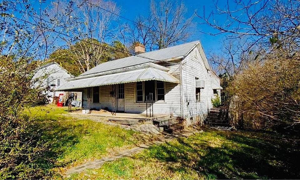 1st image of 29 Hylton Ave