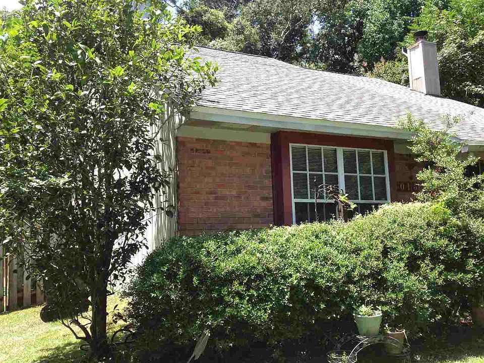 1st image of 3015 Richview Park Cir S