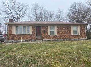 345 Burton Ln, Lebanon, KY 40033