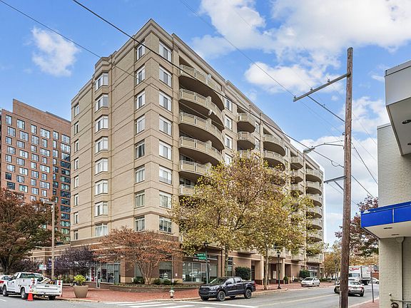 2nd image of 4801 Fairmont Ave APT 206