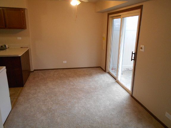 4th image of 629 Shaw Ct