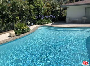 8617 Allenwood Rd, Los Angeles, CA 90046