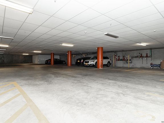 3rd image of 17 Chapel St APT 305
