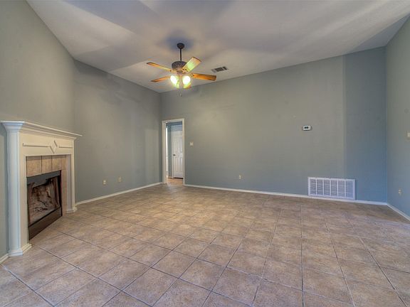 4th image of 2311 Lasso Dr #2311