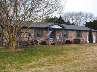 119 Villa Way, Yorktown, VA 23693