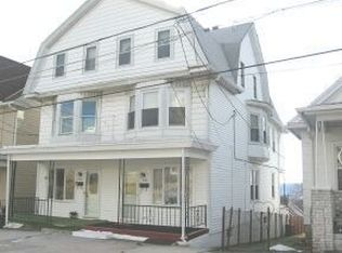 260 Indiana Ave, Shenandoah, PA 17976