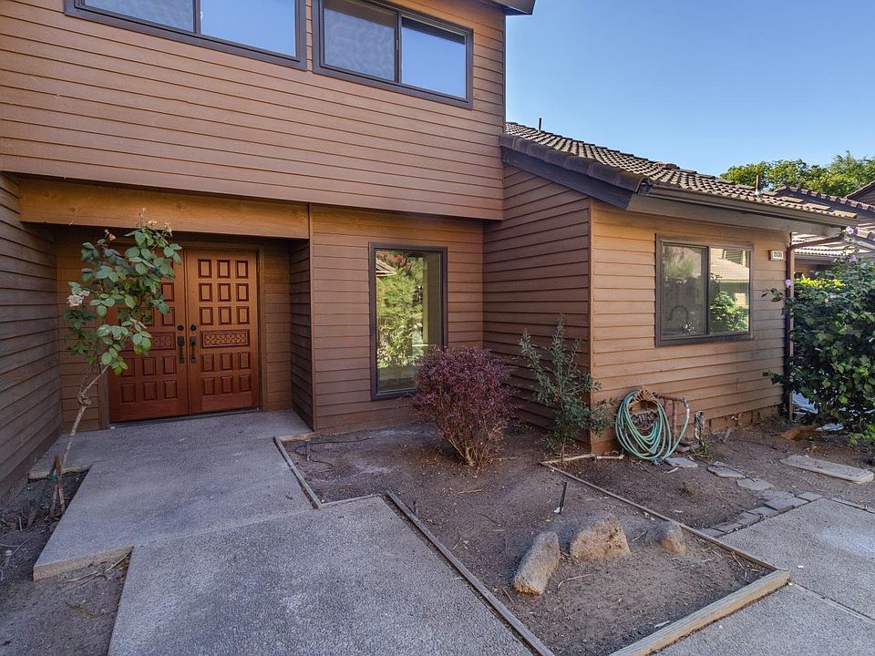 1st image of 2131 W Barstow Ave