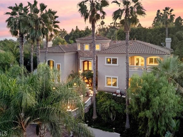 831 W Las Palmas Dr, Fullerton, CA 92835