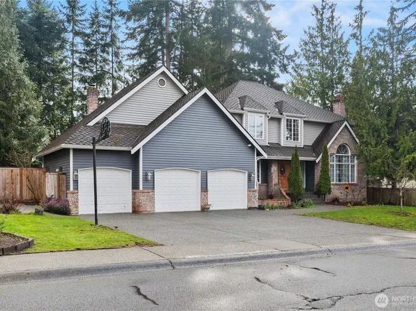 421 SW 335th Street, Federal Way, WA 98023