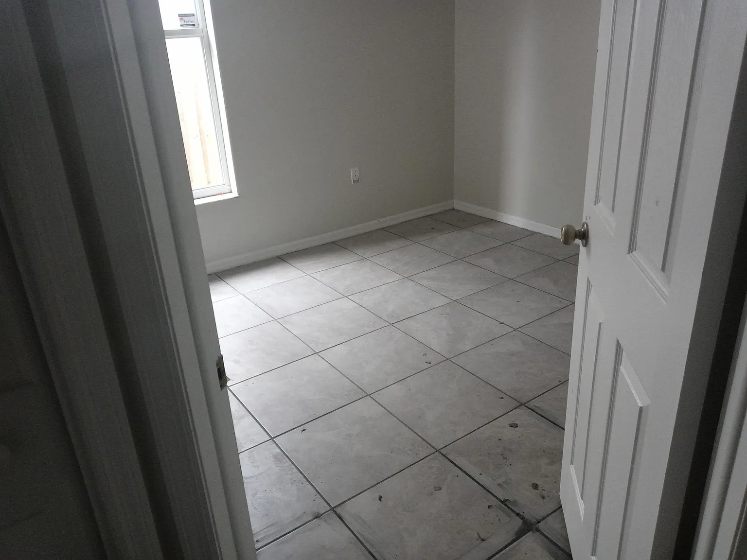 3 bed, 1258 sqft, $2,195 — Photo 4