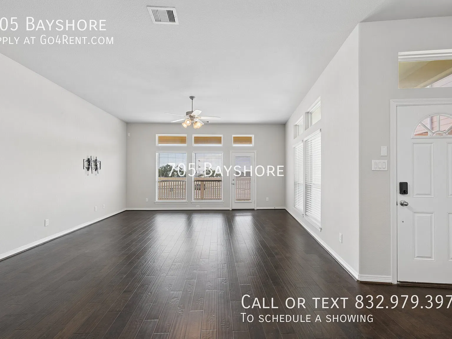 705 Bayshore — Photo 3