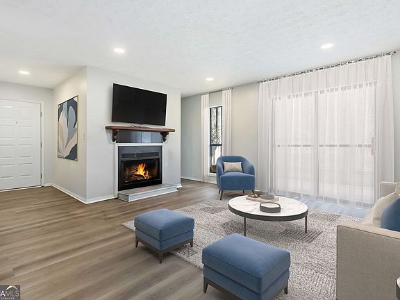 3rd image of 1105 Wynnes Ridge Cir SE