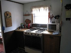 4th image of 9014 S Lillian Ln