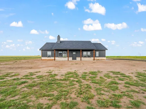 9402 County Road 5330, Shallowater, TX 79363