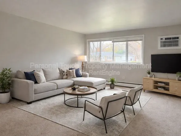 1828 14th St S APT 4, Fargo, ND 58103