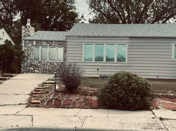 1645 S Mitchell St, Casper, WY 82601