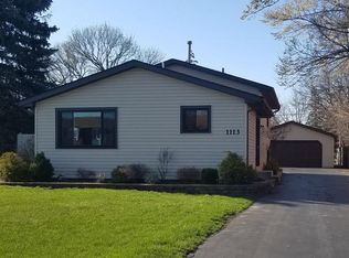 1113 63rd St, Downers Grove, IL 60516