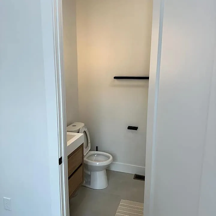 1072 Rachel St #2