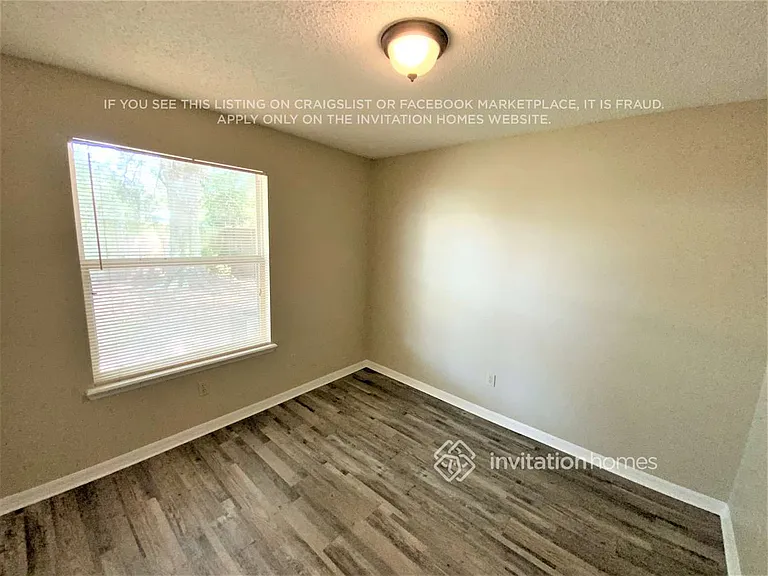7737 Rockridge Dr W — Photo 9