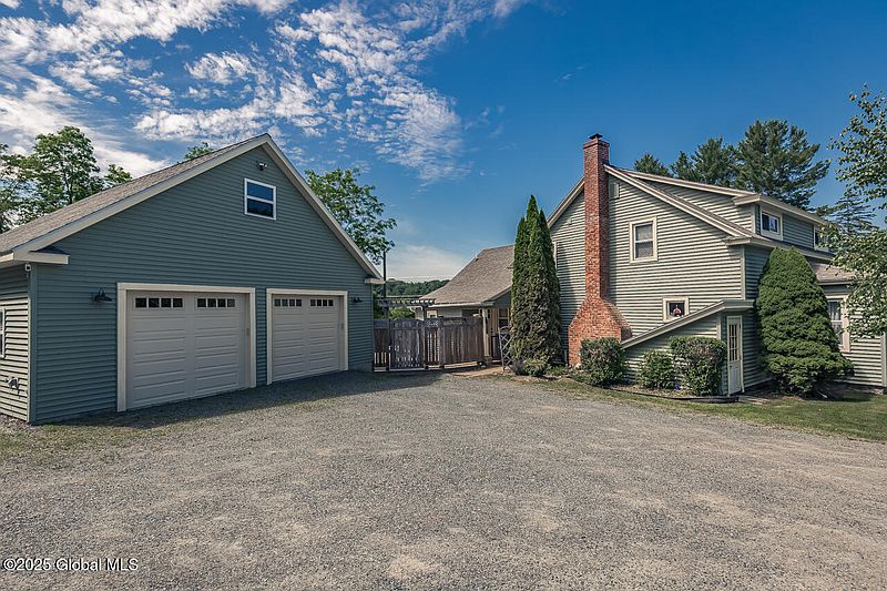 2nd image of 370 Sacandaga Road
