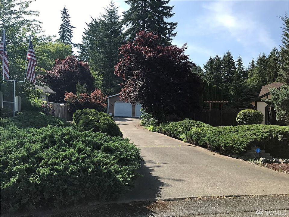 1st image of 218 145th Street Ct E