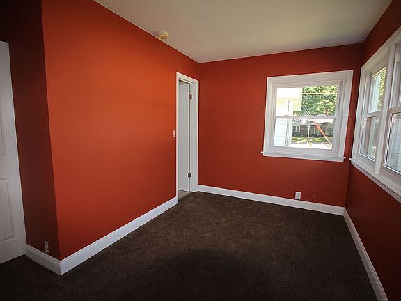 Downstairs bedroom or office