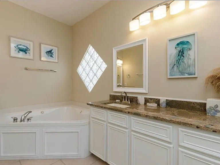 13809 Laffite Dr — Photo 14
