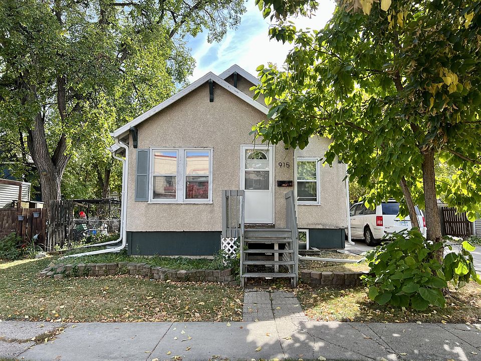 1st image of 915 5th Ave S
