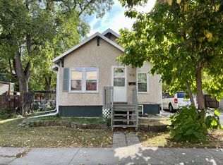 915 5th Ave S, Moorhead, MN 56560