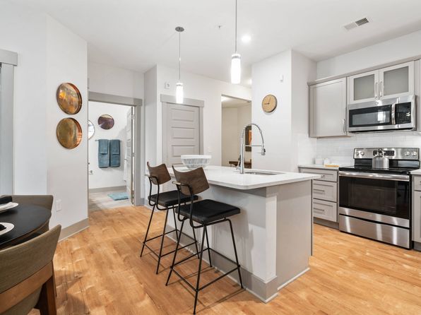 60 Mills Gap Rd #56-308