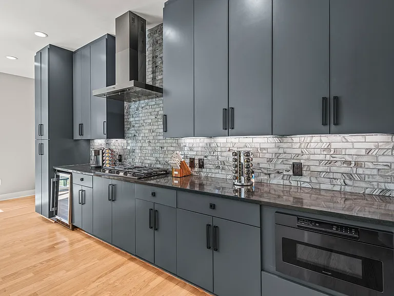 W Northway Ln — Photo 11
