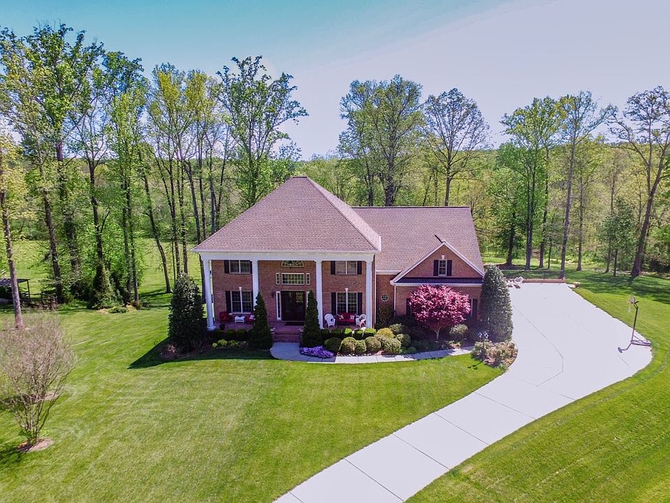 1st image of 230 Cedar Lake Dr
