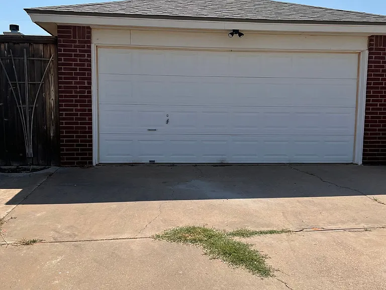 1109 Liberty Ave — Photo 15