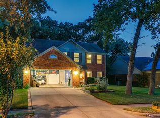 3404 Rosemary Ct, Bedford, TX 76021