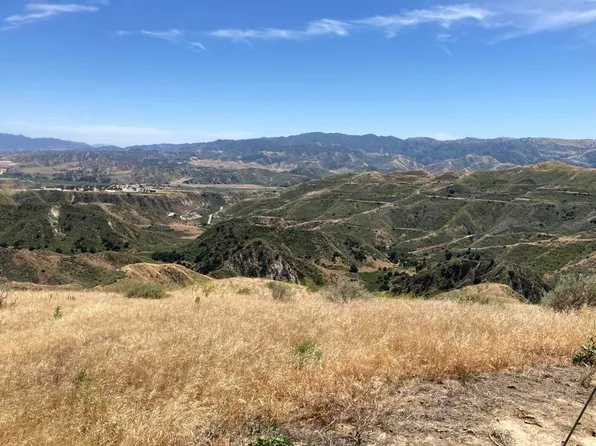 7003 Loma Verde Mountainway, Castaic, CA 91384