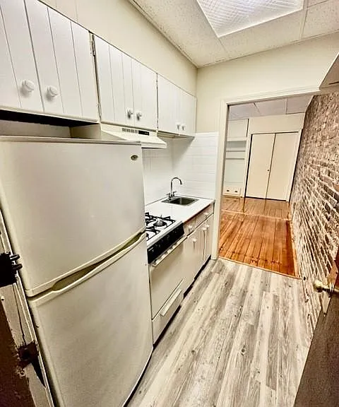 23 Sheafe St #1-R — Photo 8
