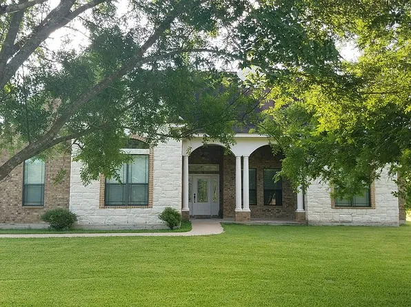 807 Mill Rd, Angleton, TX 77515