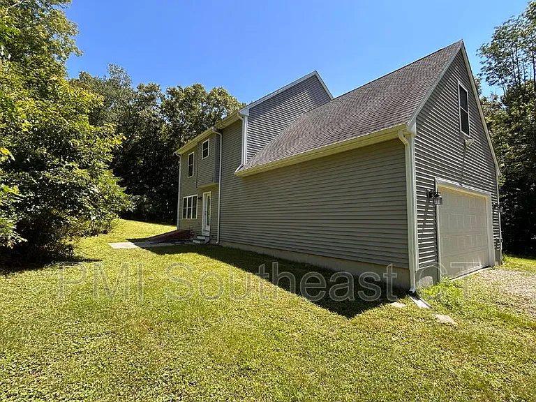 124 Witter Rd — Photo 5